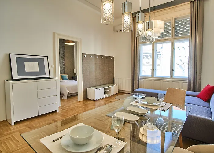 Apartamento Basilica Royal | *