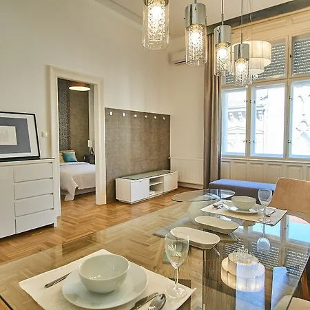Appartement Basilica Royal | *