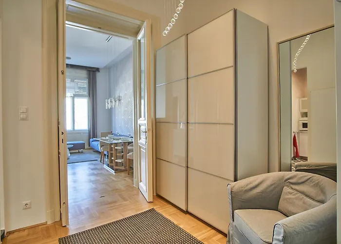 Basilica Royal | Apartment Budapest